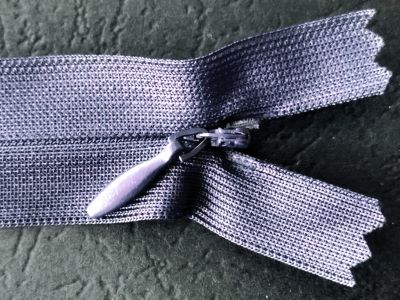 Скрит 50см тъмно лилав