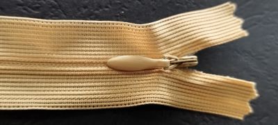 Скрит 18см телесен