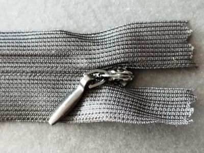 Скрит 50см черен