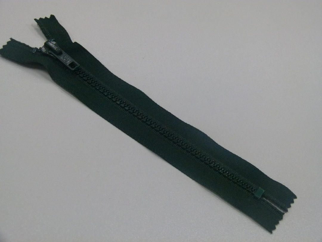 ЛЯТ ЗЪБ НЕДЕЛИМ 18СМ ЗЕЛЕН