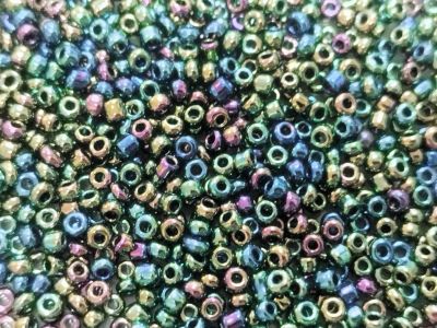 Мъниста 2мм 002