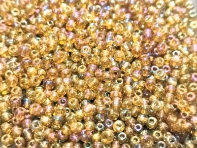 Мъниста 2мм 008