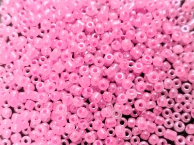 Мъниста 2мм 012