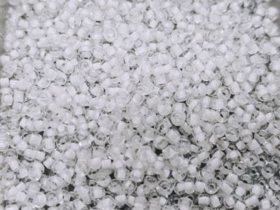 Мъниста 2мм 016