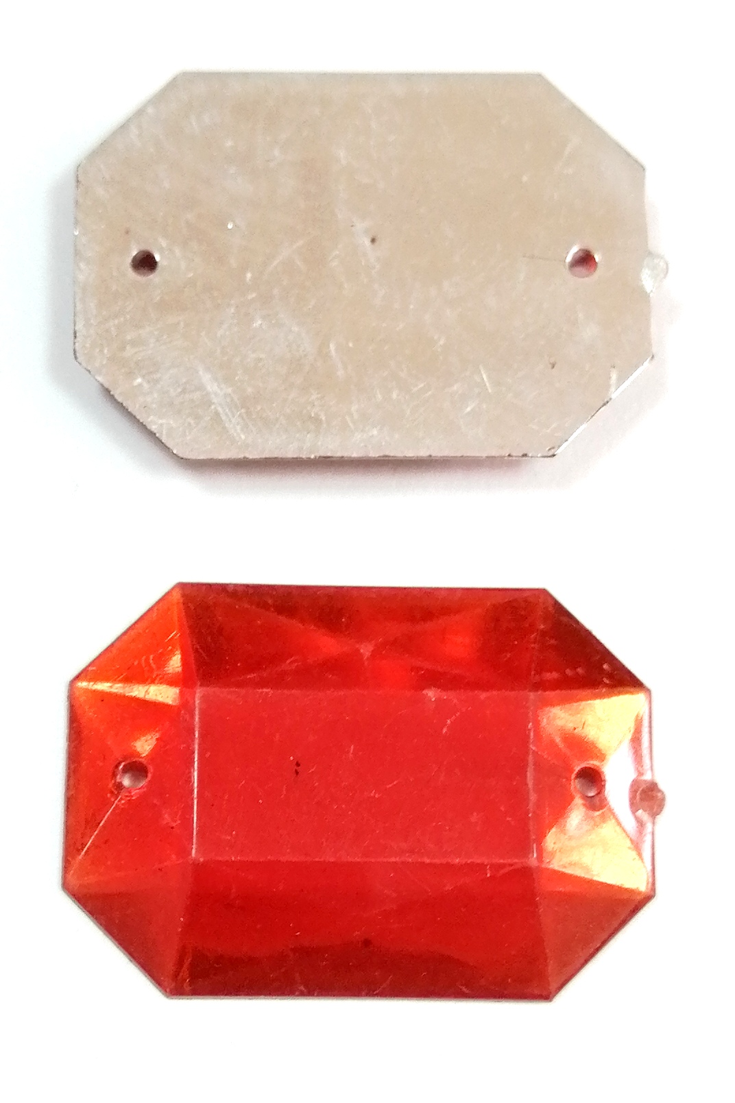 Камък ДМЦ-5 13х25мм червен