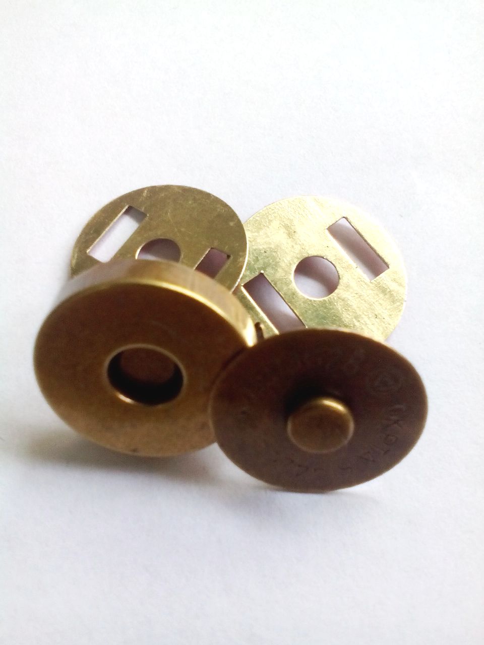 К-че Магнитно 18мм антик