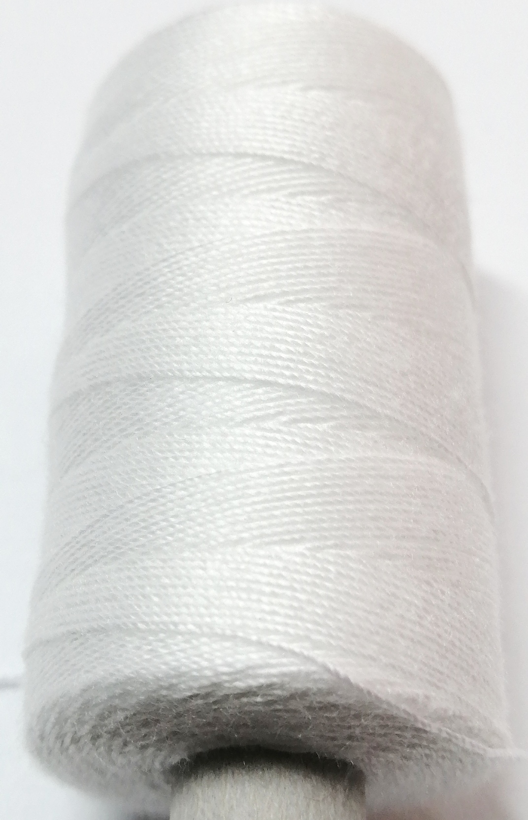 Макара ръчна бяла