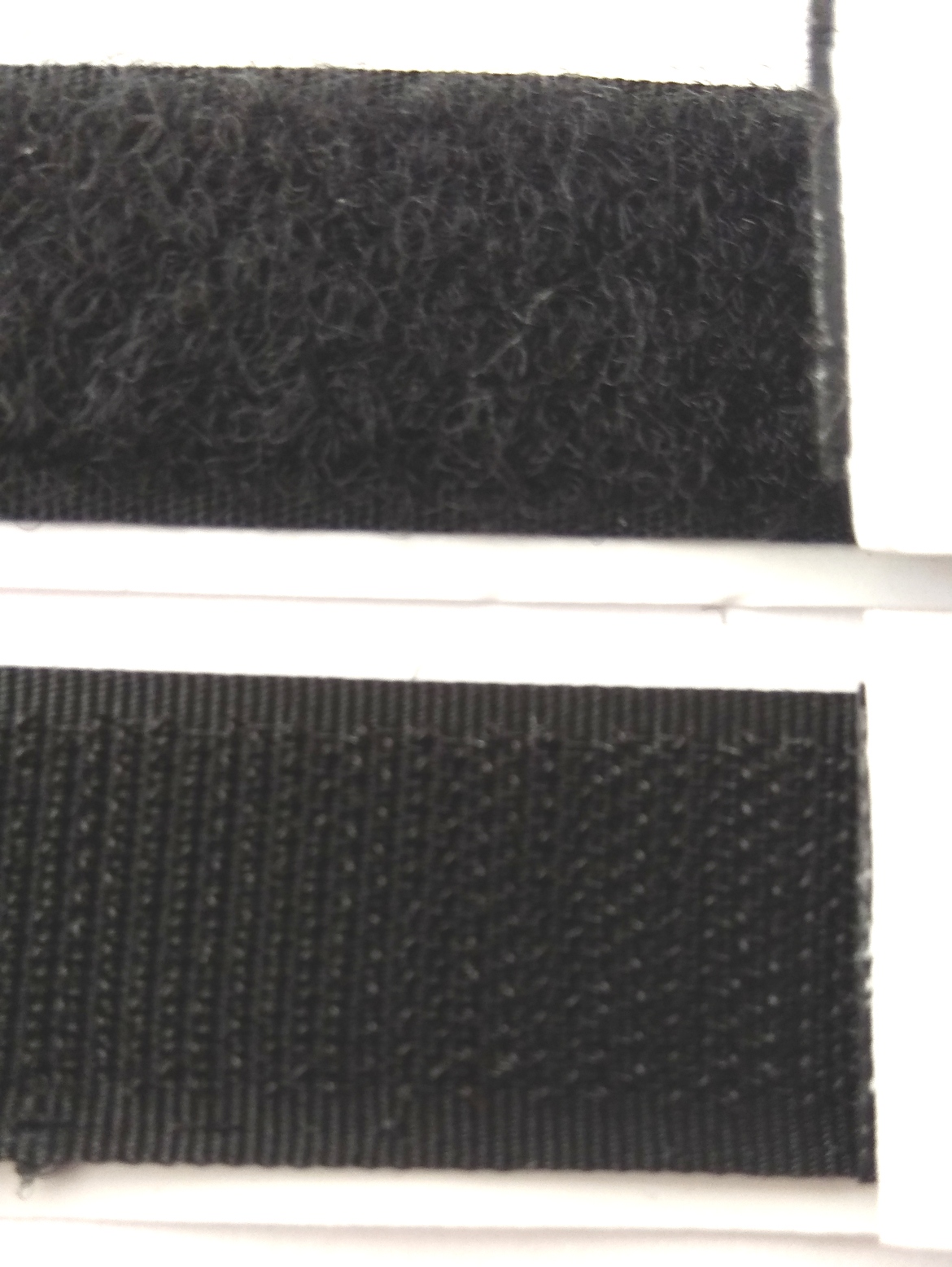 Велкро 2см черно лепящо