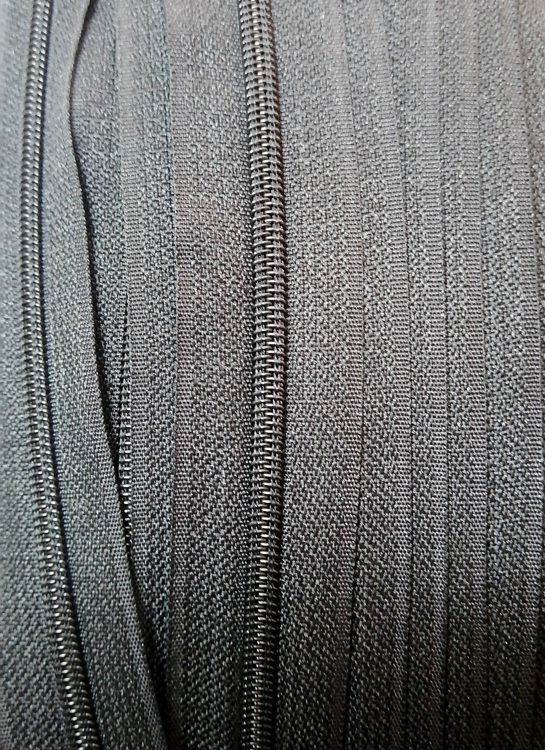 Цип лента Т5 черна