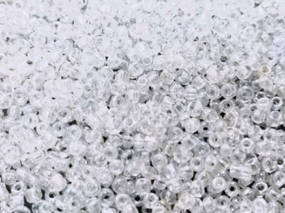 Мъниста 2мм 021