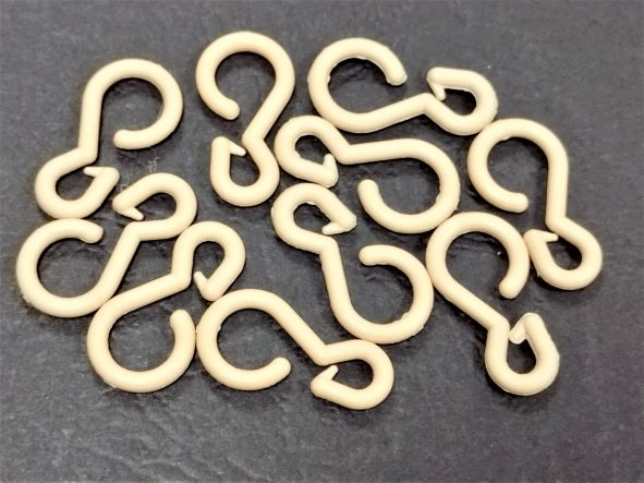 Кукички S пвц бежави