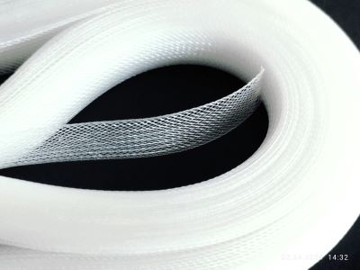 Л-та Кринолин 1см бяла