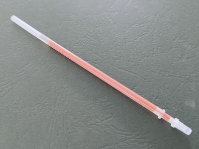 Креда пълнител изчезващ червен