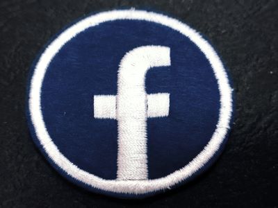 Фейсбук 50х50мммм