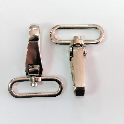 Карабинка №8018 3см никел
