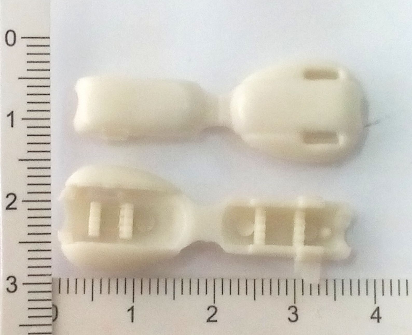 Накрайник ПВЦ ЕКРЮ